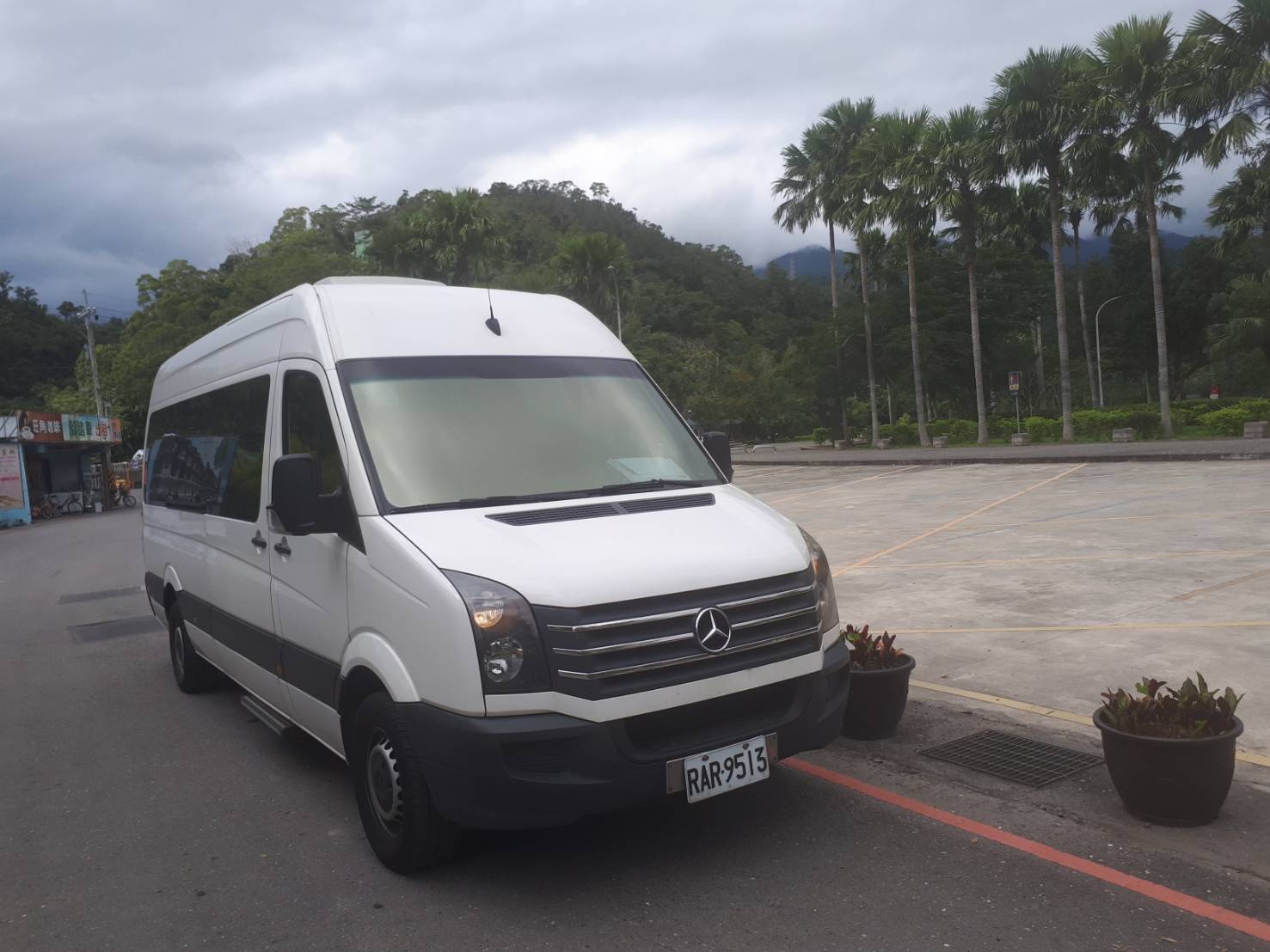 保姆車包車旅遊,大T5包車旅遊,大福斯保母車,保姆車接送,明星保姆車,保姆車推薦,福斯T5,福斯大T5福斯大T5包車,福斯包車旅遊,12人坐大T包車,包車