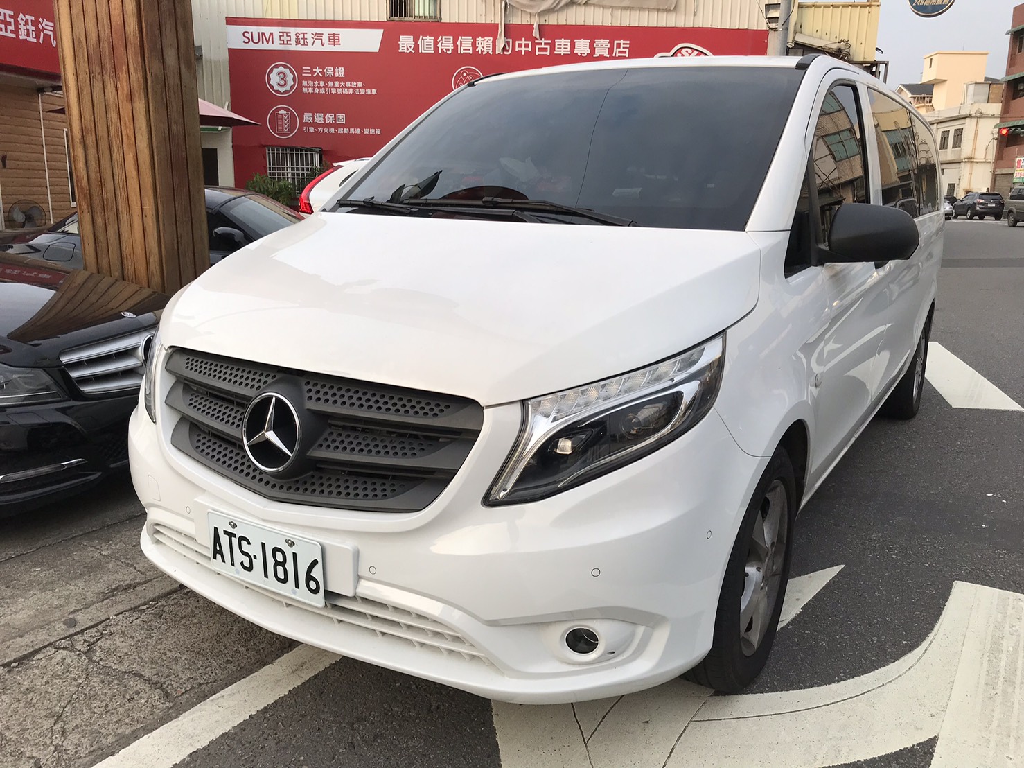 賓士包車,BENZ包車,九人座賓士包車旅遊,九人座賓士旅遊包車,賓士商務包車,賓士專車接送,賓士旅遊包車推薦