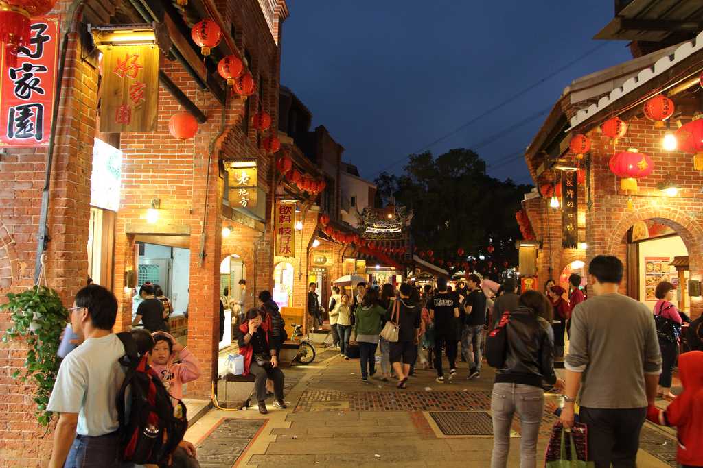 深坑老街,深坑老街包車,深坑老街旅遊包車,深坑老街包車接送,深坑老街包車一日遊