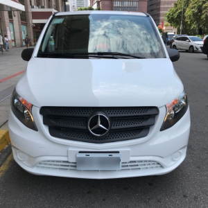 賓士包車旅遊,賓士包車車車款,賓士九人包車,賓士包車推薦