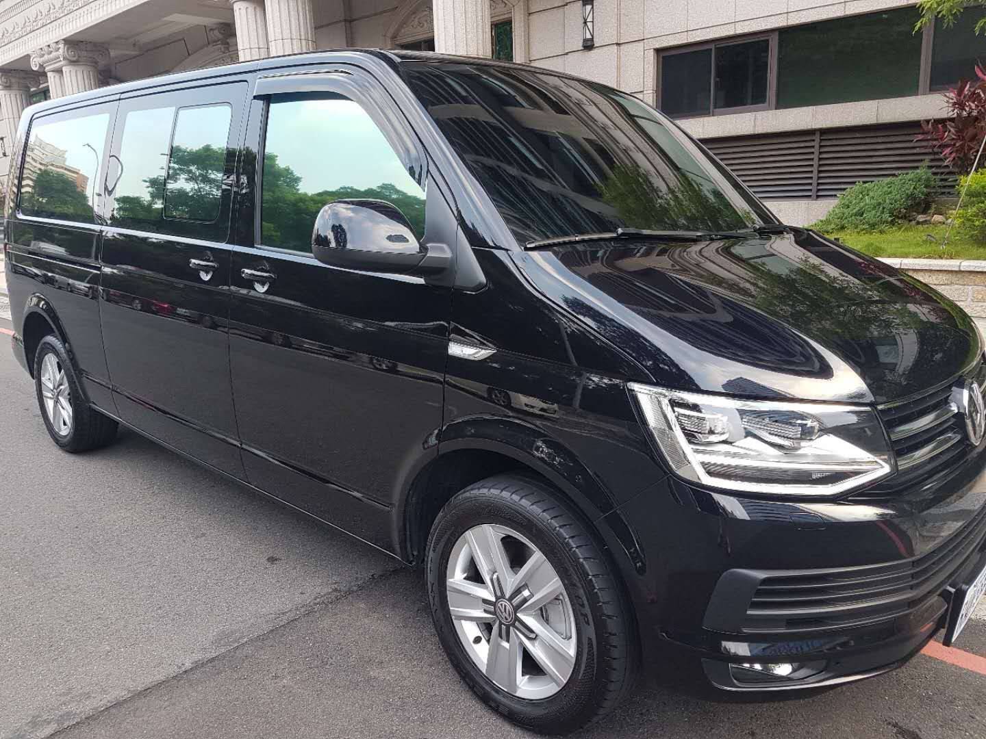 福斯九人座 2223 台灣遨遊包車旅遊 台北旅遊包車 包車一日旅遊 包車自由行 商務接送