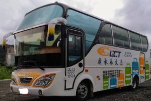 小可愛巴士包車,25人座包車,小可愛包車旅遊