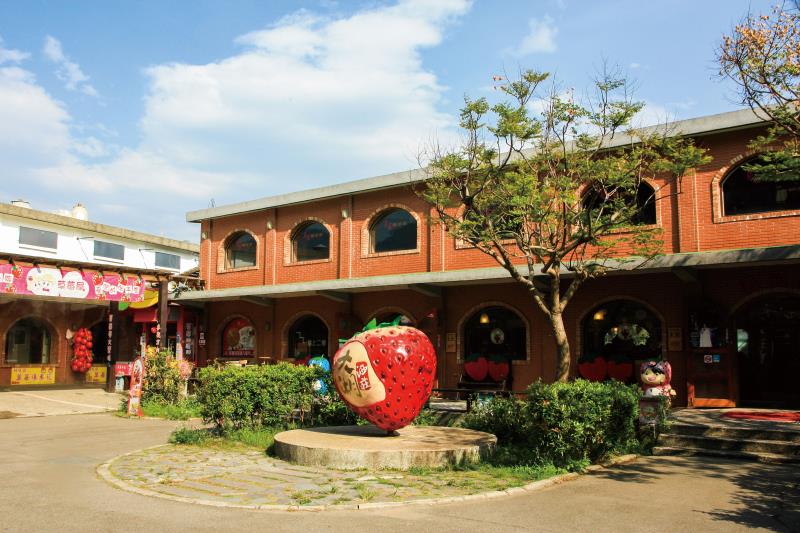 苗栗包車旅遊,苗栗多日包車旅遊,苗栗後龍包車,苗栗旅遊包車,苗栗9人座包車,苗栗7人座包車