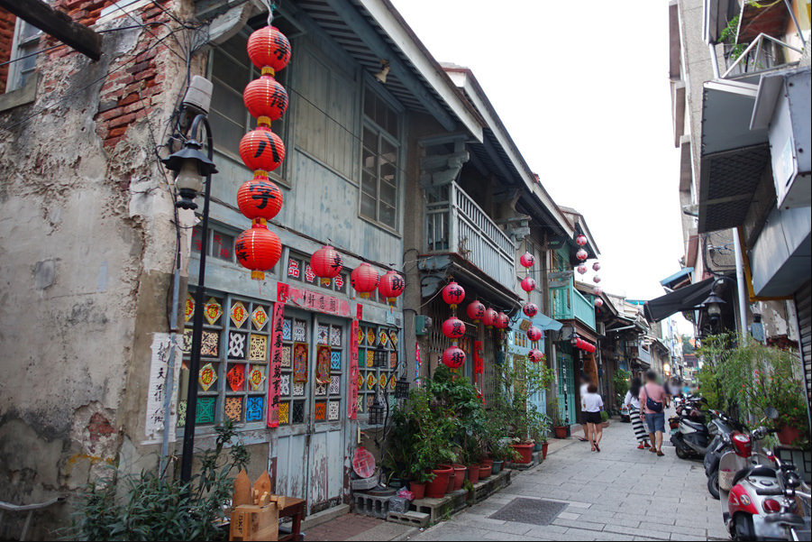 台南包車,台南九人座包車,台南包車旅遊,台南包車推薦,台南包車一日遊,葫蘆埤自然公園包車,大坑休閒農場包車景點,五條港文化園區包車旅遊,海安路藝術街包車景點,鹽水橋南老街包車推薦,台南橋男包車,七人座包車景點