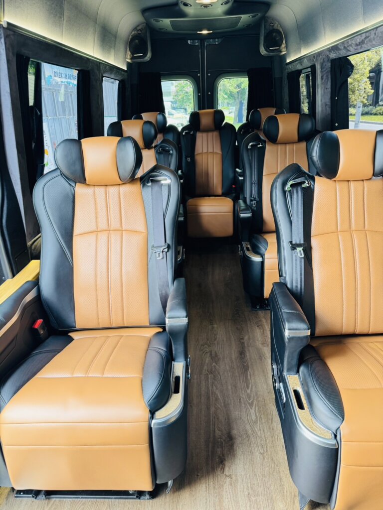 賓士保母車,保母車包車,大T賓士保母車,大T保母車,三天兩夜包車,台北包車,台中包車,高雄包車,