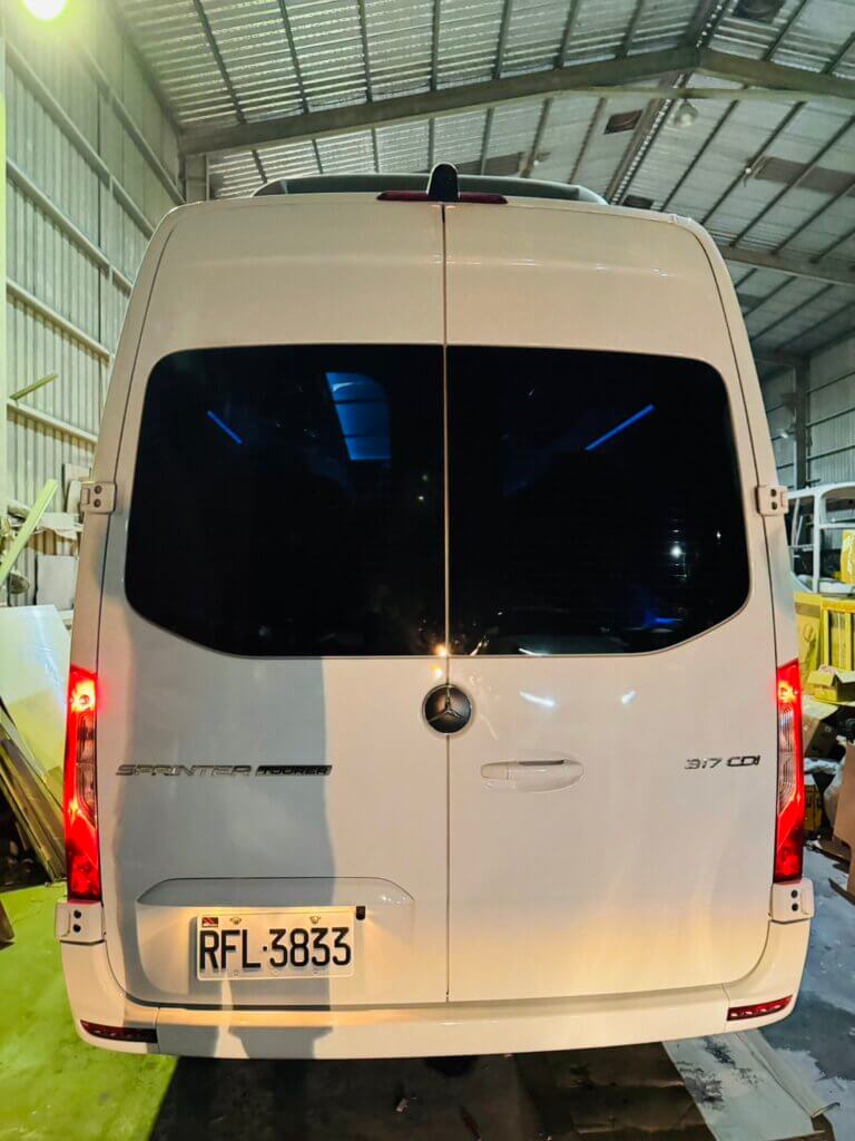 2024保母車,大T保母車,九人座包車,尊爵賓士保母車,保母車,大T,賓士保母車